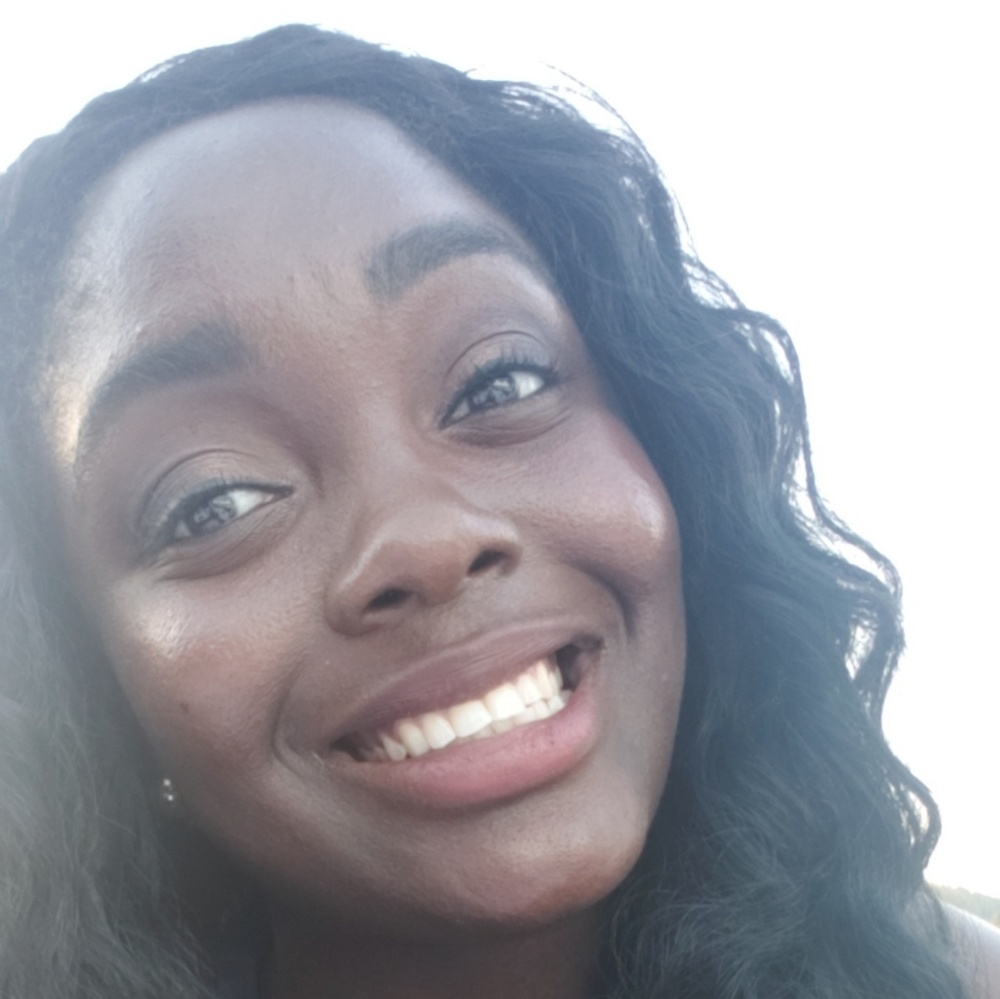 Meet your Posher, Kendra